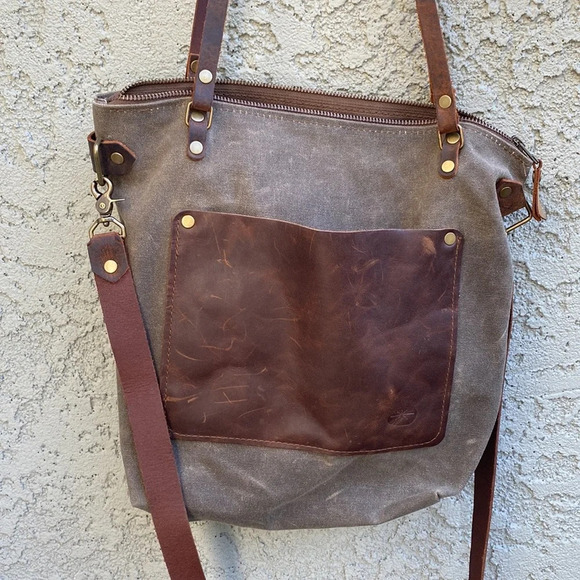 Waxed Canvas Bag | Tote Bag | Crossbody Bag | Large with Pocket | Made in USA - Picture 9 of 9